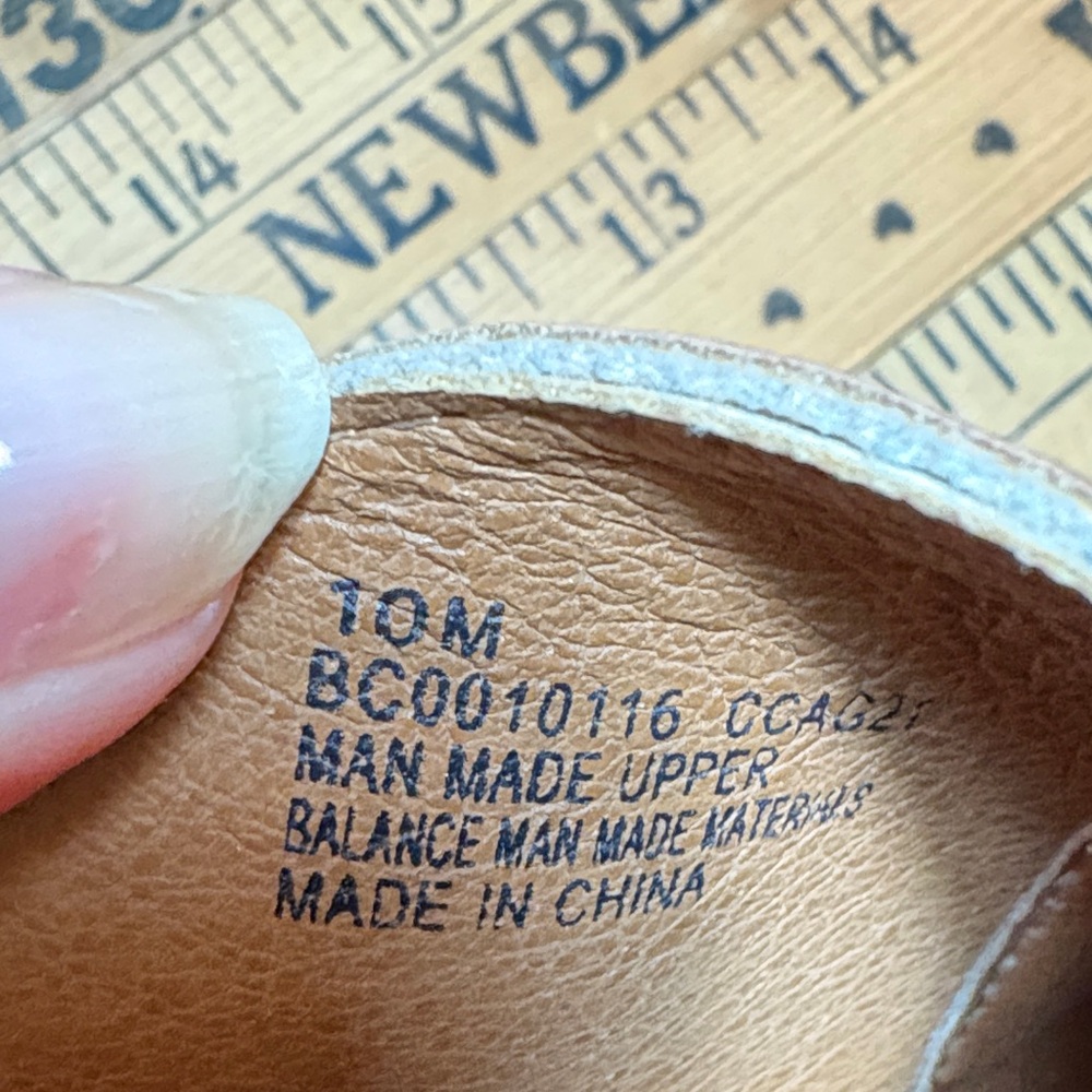 b.o.c. Tan Leather Women's Mules - Picture 5 of 8